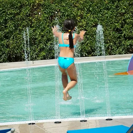 Ohtels San Salvador Hotel