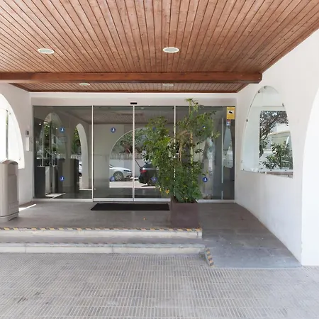 Hotel Ohtels San Salvador 3*