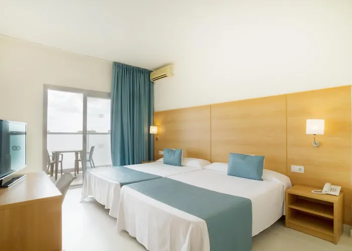 Ibersol Playa Dorada קמארוגה